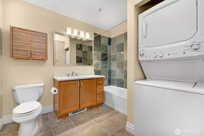 960 Harris Avenue #605, Bellingham, WA 98225 - Photo 12