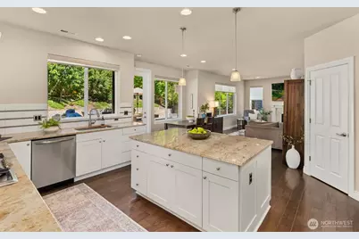 396 Ashbury Court NW, Bainbridge Island, WA 98110 - Photo 6