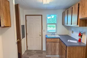 611 Cedar Dr, Port Hadlock-Irondale, WA 98339 - Photo 14