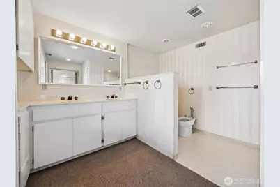 11122 46th Street E, Edgewood, WA 98372 - Photo 12