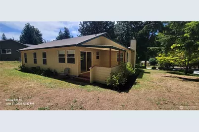 2817 Huckleberry Lane, Camano Island, WA 98282 - Photo 4