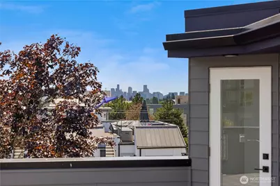7011 9th Avenue NE, Seattle, WA 98115 - Photo 22