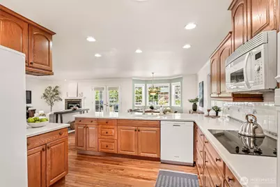 8709 8th Street SE, Lake Stevens, WA 98258 - Photo 18