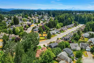 1815 Field Ave NE, Renton, WA 98059 - Photo 38