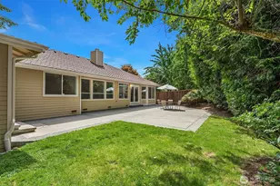 1815 Field Ave NE, Renton, WA 98059 - Photo 32