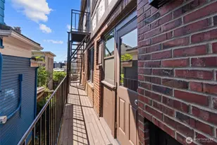 111 14th Ave E, Seattle, WA 98112 - Photo 26