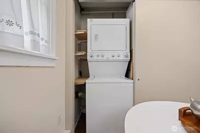 1715 Mill Ave, Bellingham, WA 98225 - Photo 22