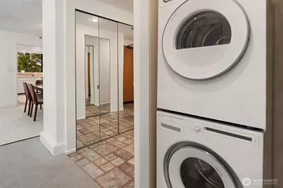 1120 Spring Street #504, Seattle, WA 98104 - Photo 14