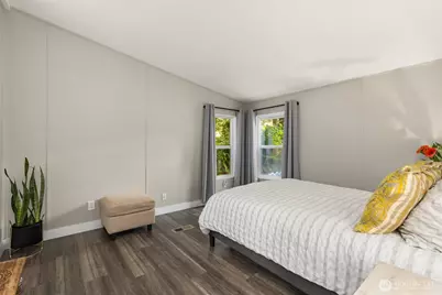 8480 Hansen Road NE, Bainbridge Island, WA 98110 - Photo 18