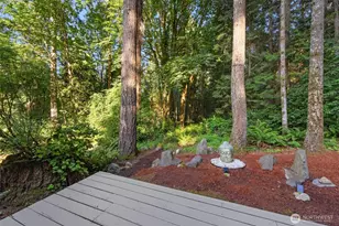 8480 Hansen Rd NE, Bainbridge Island, WA 98110 - Photo 16