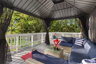 8480 Hansen Rd NE, Bainbridge Island, WA 98110 - Photo 6