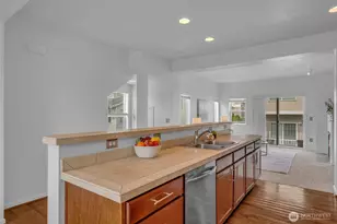 201 127th St SE, Everett, WA 98208 - Photo 4
