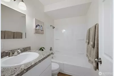 7064 35th Avenue NE #24, Seattle, WA 98115 - Photo 16