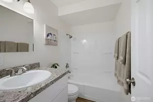 7064 35th Ave NE, Seattle, WA 98115 - Photo 16