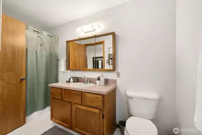21 NE Admiral Drive, Belfair, WA 98528 - Photo 18