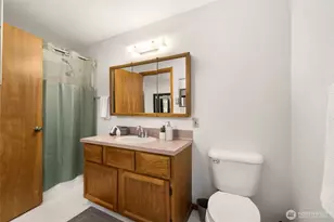 21 NE Admiral Dr, Belfair, WA 98528 - Photo 18