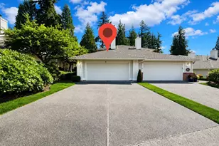 2009 Mill Pointe Dr SE, Bothell, WA 98012 - Photo 2