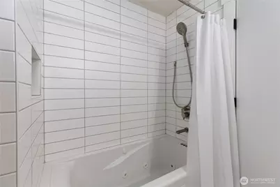 16816 SE Lake Moneysmith Road, Auburn, WA 98092 - Photo 28