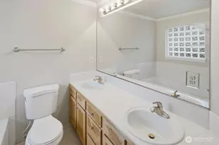 14868 SE 16th St, Bellevue, WA 98007 - Photo 16