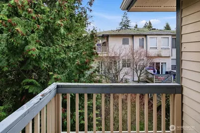 14868 SE 16th Street #7, Bellevue, WA 98007 - Photo 18
