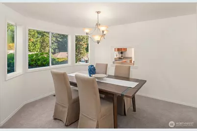 4230 205th Place NE, Sammamish, WA 98074 - Photo 6