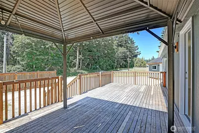 663 Chapman Road, Camano Island, WA 98282 - Photo 24