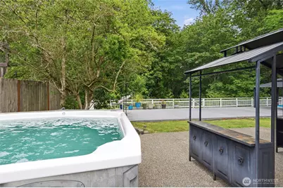 18710 139th Way SE, Renton, WA 98058 - Photo 36