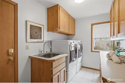 18710 139th Way SE, Renton, WA 98058 - Photo 22