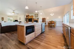 235 NW Bunker Hill Ln W, Bremerton, WA 98311 - Photo 12