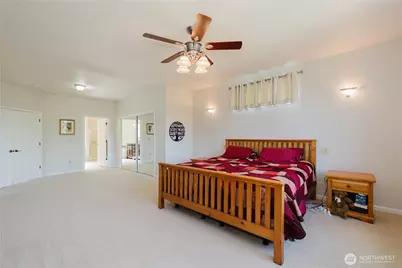 235 NW Bunker Hill Ln W, Bremerton, WA 98311 - Photo 20