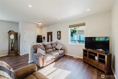 235 NW Bunker Hill Ln W, Bremerton, WA 98311 - Photo 6