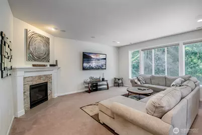 18930 179th Place SE, Renton, WA 98058 - Photo 8
