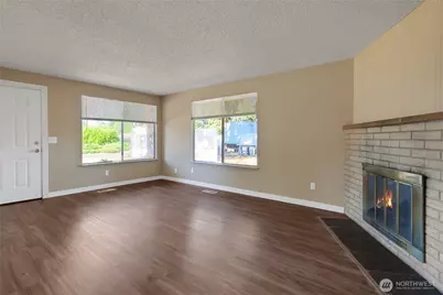 970 Johns Road E, Tacoma, WA 98445 - Photo 8