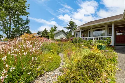 306 S 28th Street, Mount Vernon, WA 98274 - Photo 4