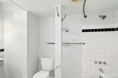 9520 2nd Avenue NW, Seattle, WA 98117 - Photo 22