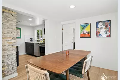 9520 2nd Avenue NW, Seattle, WA 98117 - Photo 6