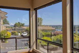 3140 Sahali Dr, Bremerton, WA 98310 - Photo 10