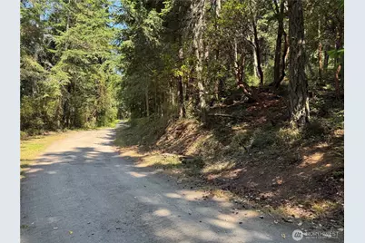 7280 Muriel Lane, Anacortes, WA 98221 - Photo 10