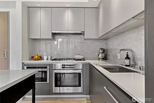 2510 6th Ave, Seattle, WA 98121 - Photo 8