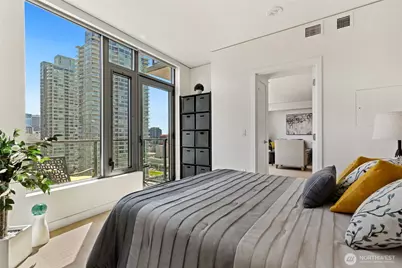 2510 6th Avenue #2003, Seattle, WA 98121 - Photo 18