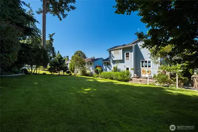 8189 Whidbey Drive, Clinton, WA 98236 - Photo 30