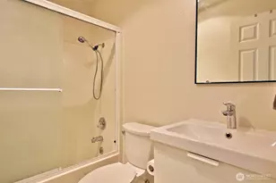 137 4th St, Langley, WA 98260 - Photo 4
