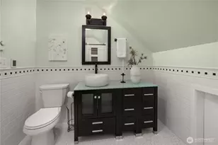 907 NE 72nd St, Seattle, WA 98115 - Photo 14