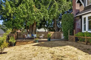 907 NE 72nd St, Seattle, WA 98115 - Photo 30