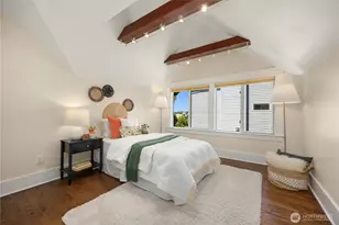 907 NE 72nd St, Seattle, WA 98115 - Photo 18