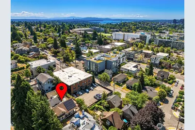 907 NE 72nd Street, Seattle, WA 98115 - Photo 36