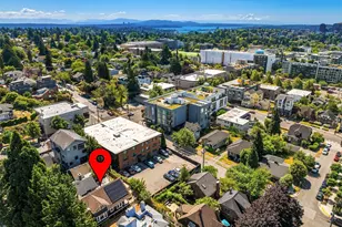 907 NE 72nd St, Seattle, WA 98115 - Photo 36