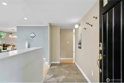 16119 SE 31st St, Bellevue, WA 98008 - Photo 4
