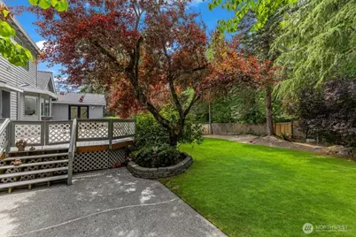 12903 176th Place NE, Redmond, WA 98052 - Photo 32