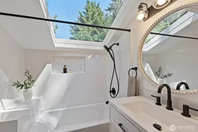 510 N 138th Street, Seattle, WA 98133 - Photo 18